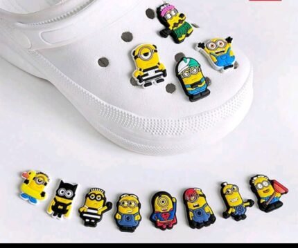 Minion 12 piece shoe decorations